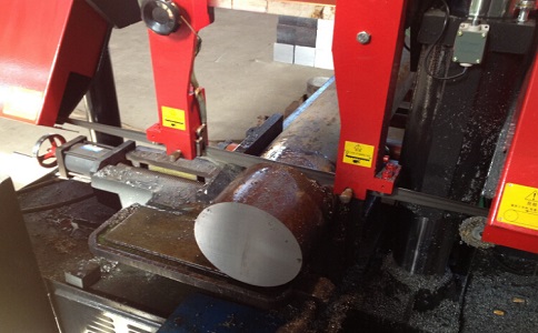 苍溪卧式带锯床加工时出现明显振荡如何排查？